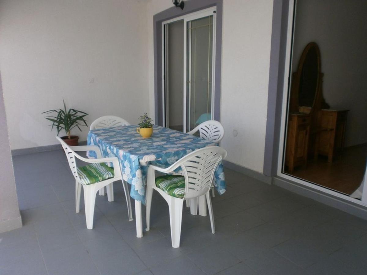 Apartments Villa Angela Krk Town Oda fotoğraf