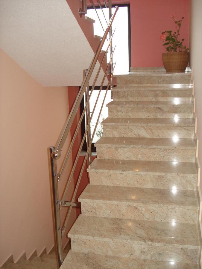 Apartments Villa Angela Krk Town Dış mekan fotoğraf