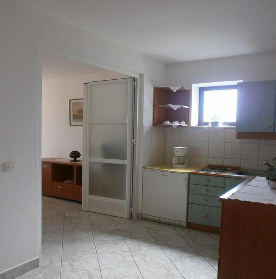 Apartments Villa Angela Krk Town Oda fotoğraf